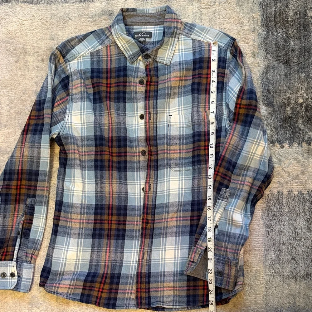 Eddie Bauer Men’s Plaid Button-Down Shirt - Picture 3 of 3